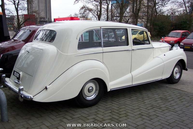 Rolls-Royce Silver Wraith