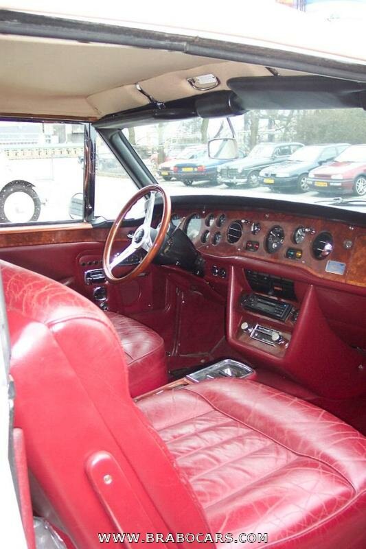 Rolls-Royce Corniche