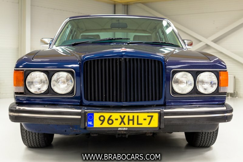 Bentley Eight