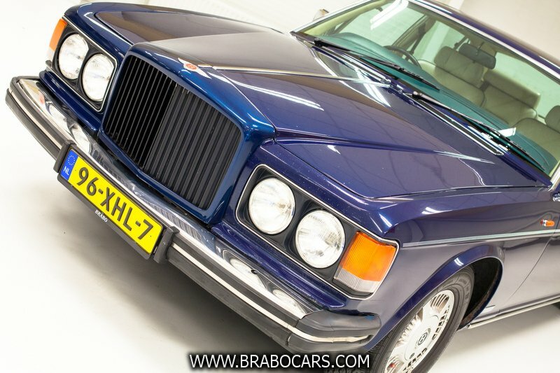 Bentley Eight