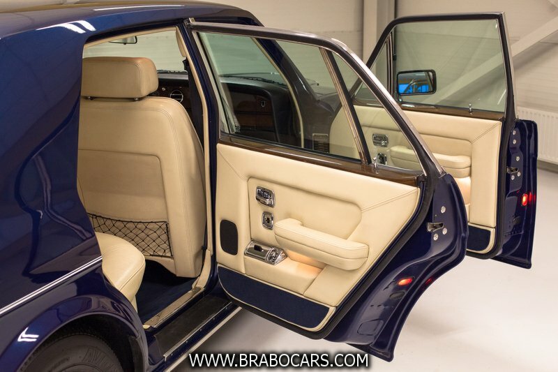 Bentley Eight