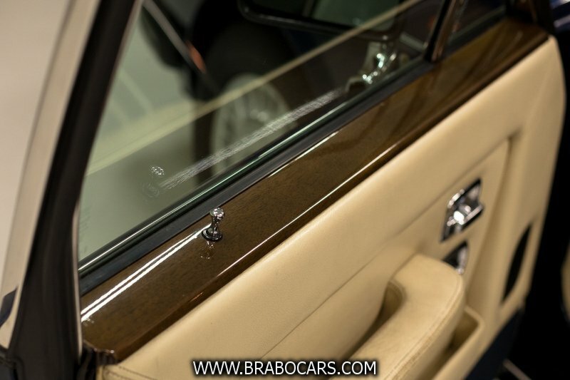 Bentley Eight