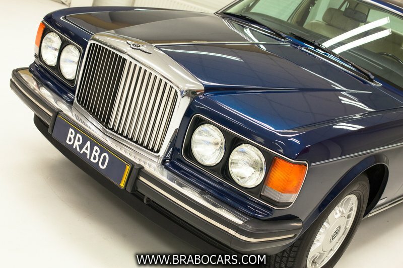 Bentley Eight