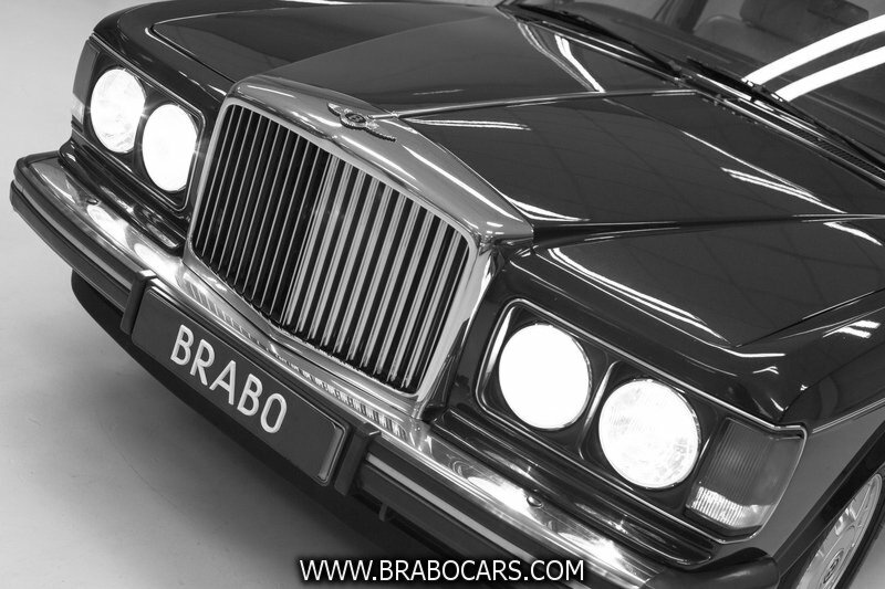 Bentley Eight