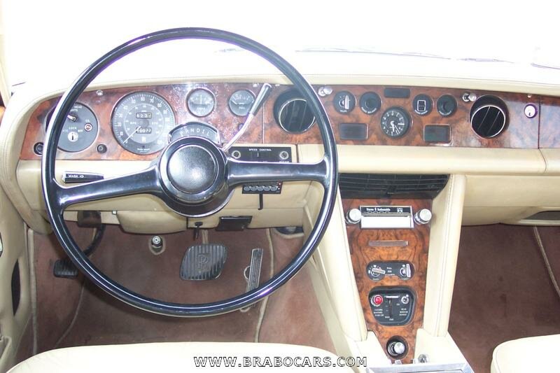 Rolls-Royce Silver Shadow