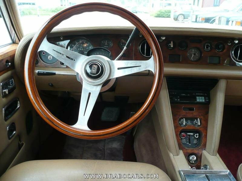 Rolls-Royce Silver Shadow