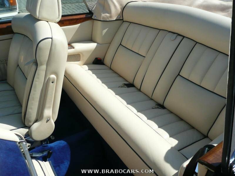 Rolls-Royce Corniche