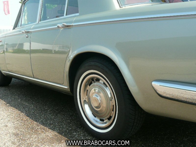 Rolls-Royce Silver Shadow