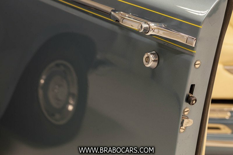 Rolls-Royce Silver Shadow