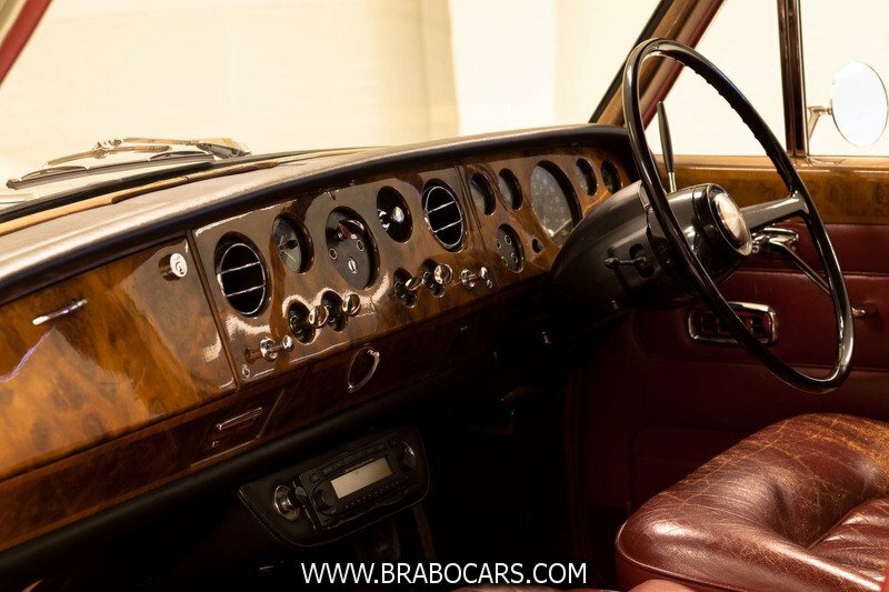 Rolls-Royce Silver Shadow