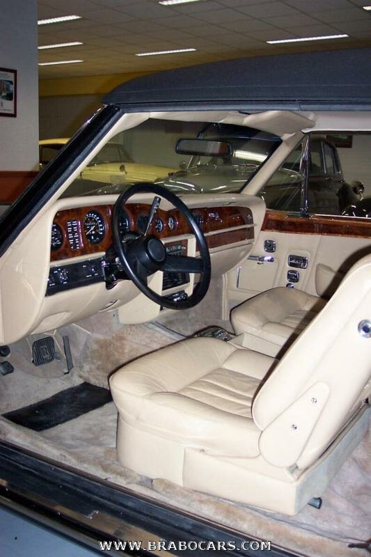 Rolls-Royce Corniche