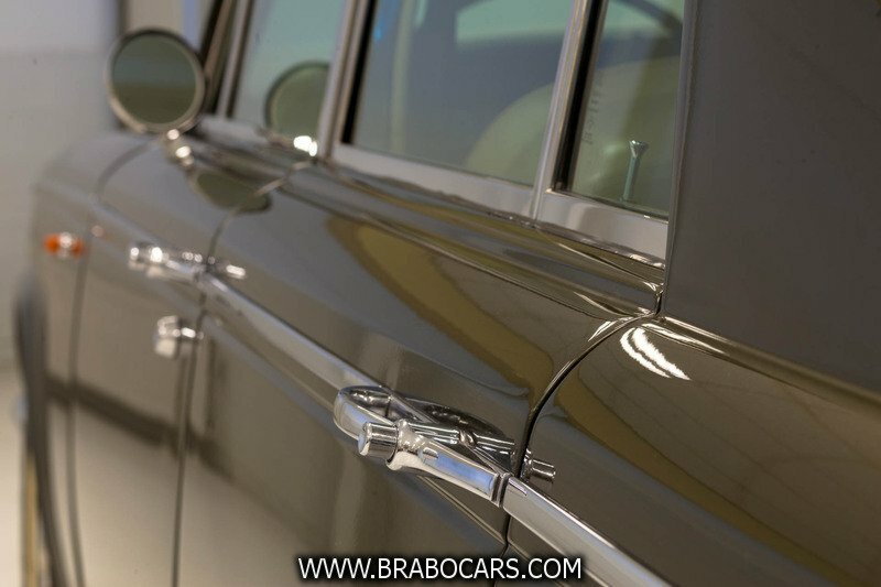 Rolls-Royce Silver Shadow