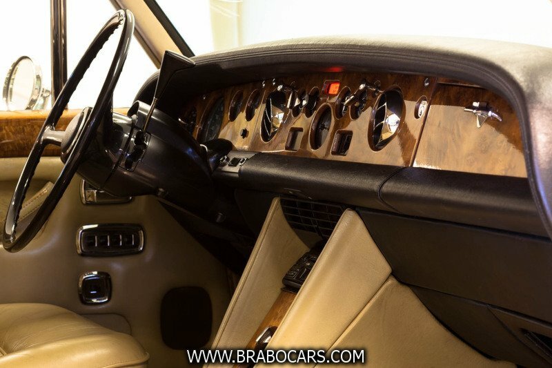 Rolls-Royce Silver Shadow