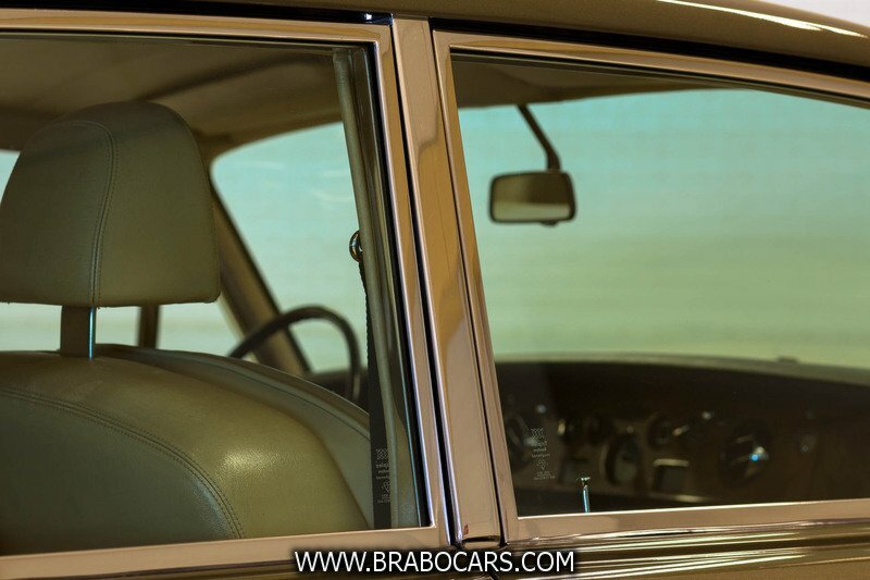 Rolls-Royce Silver Shadow