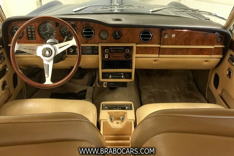 Rolls-Royce Silver Shadow II