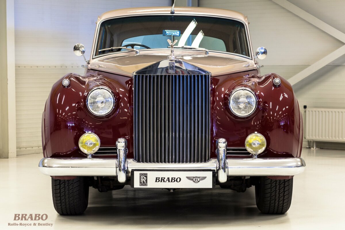 Rolls-Royce Silver Cloud II Radford