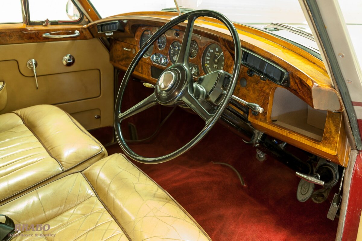 Rolls-Royce Silver Cloud II Radford