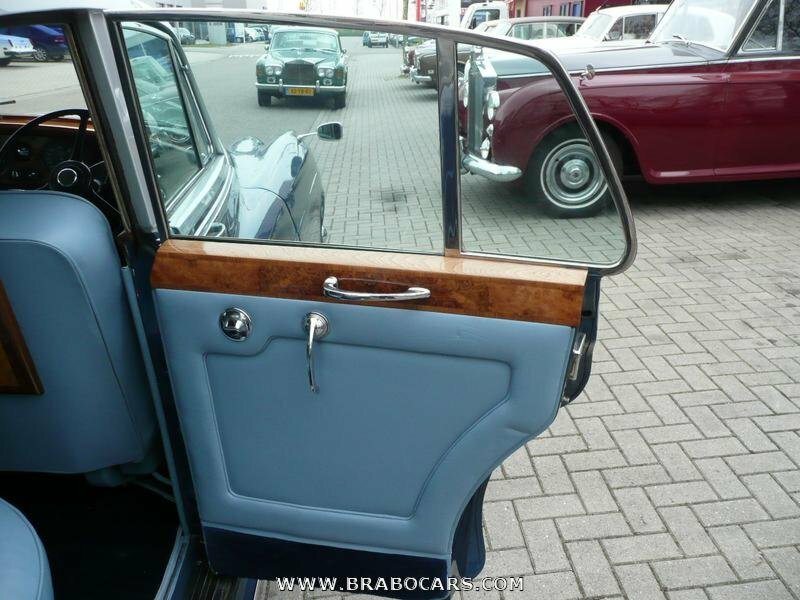 Rolls-Royce Silver Cloud II