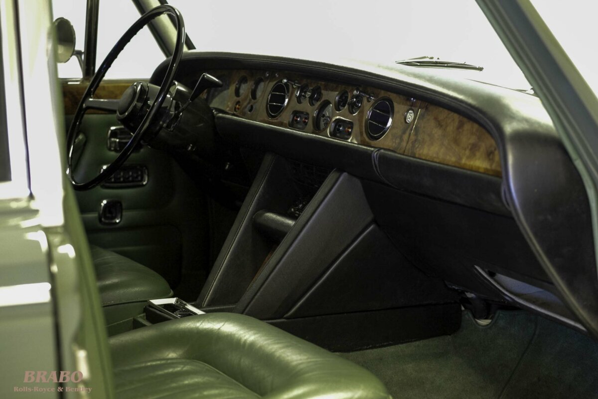 Rolls-Royce Silver Shadow