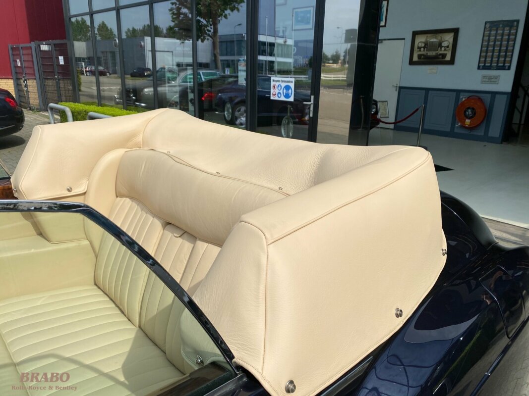 Rolls-Royce Silver Cloud III Drophead Coupe