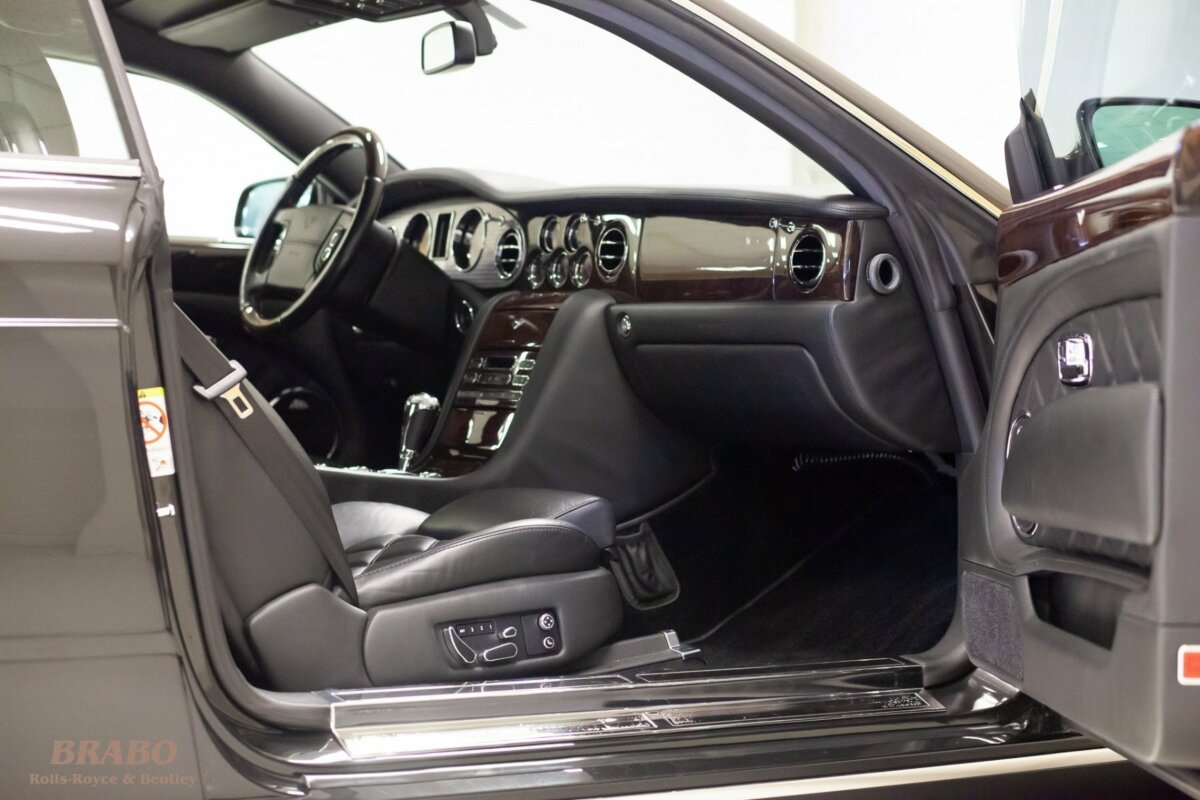 Bentley Brooklands Coupe 2010 Diamond Black