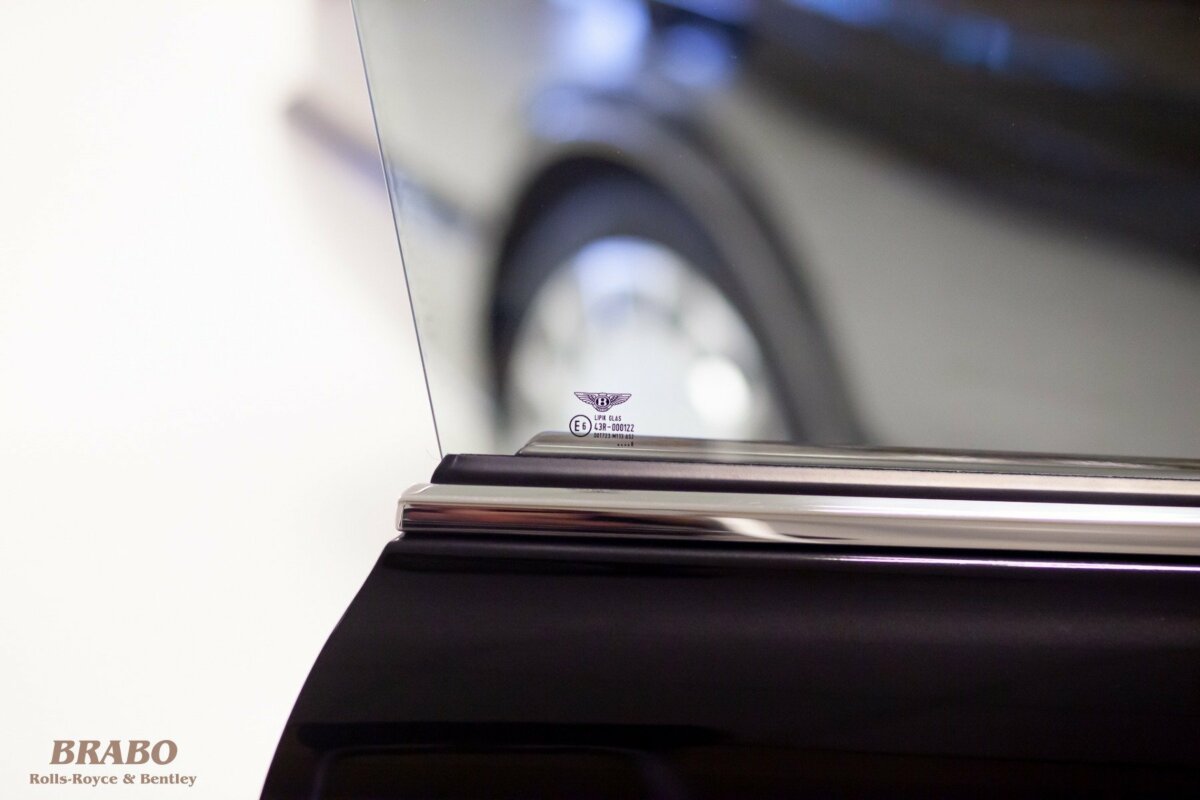 Bentley Brooklands Coupe 2010 Diamond Black
