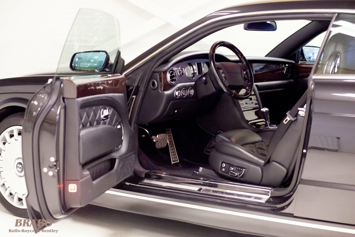 Bentley Brooklands Coupe 2010 Diamond Black