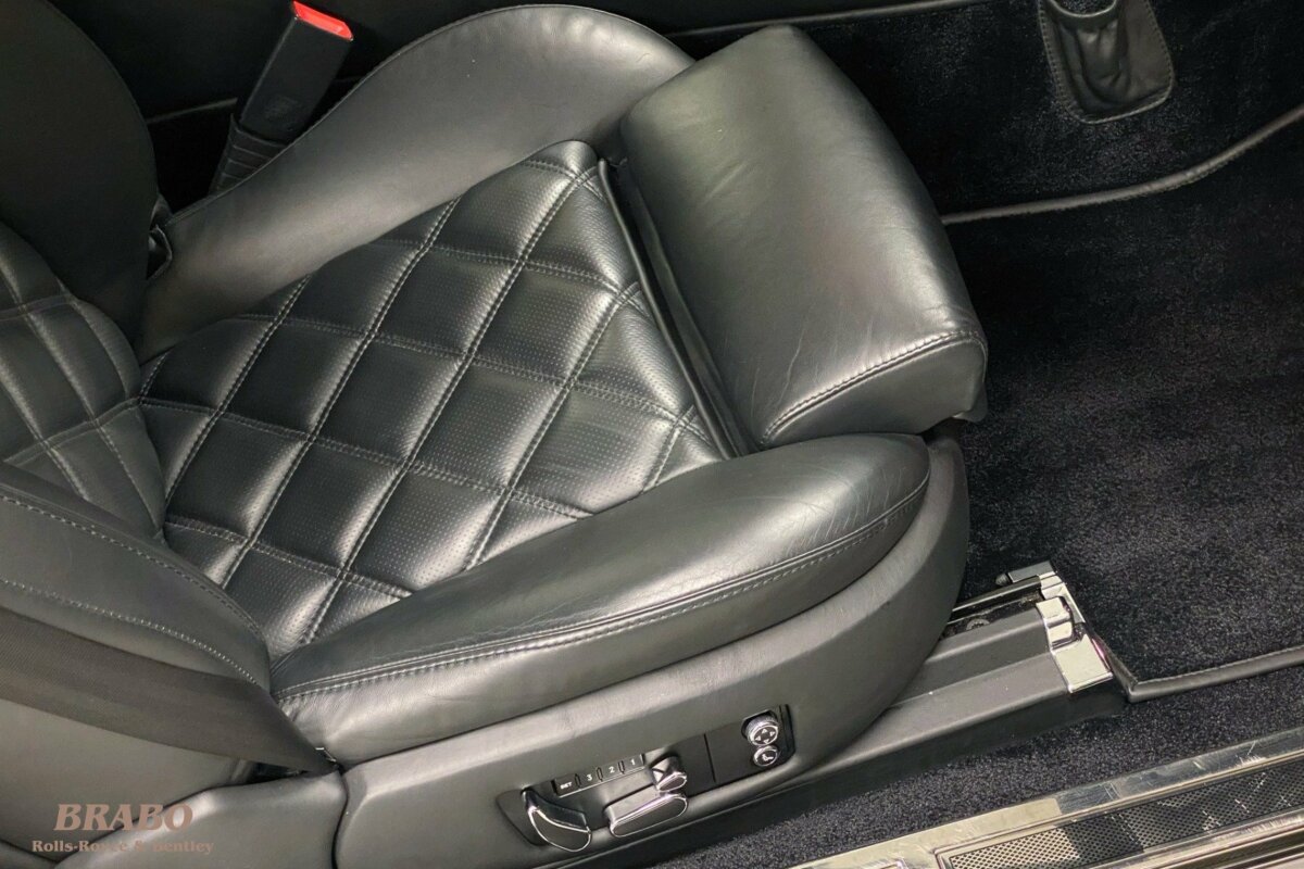 Bentley Brooklands Coupe 2010 Diamond Black