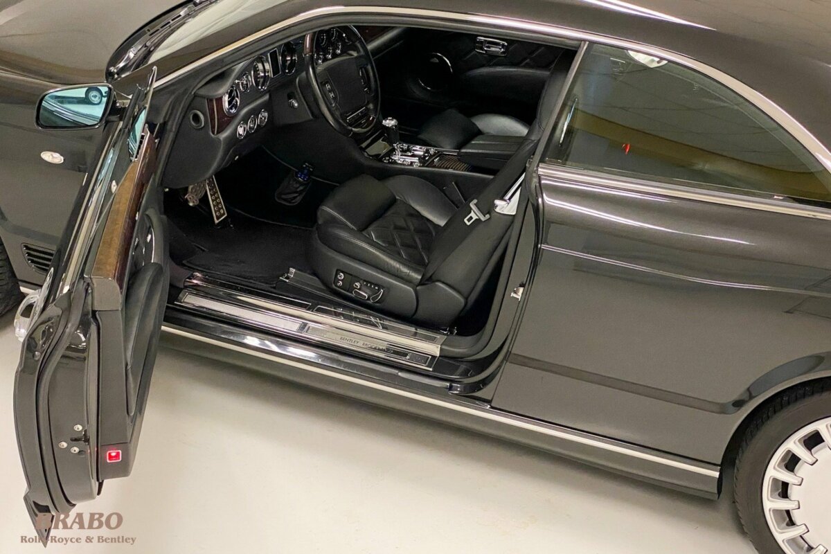 Bentley Brooklands Coupe 2010 Diamond Black