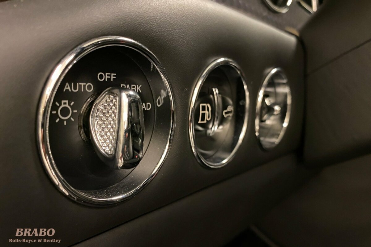 Bentley Brooklands Coupe 2010 Diamond Black