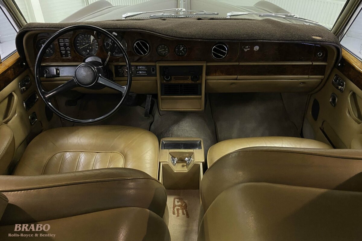 Rolls-Royce Silver Shadow II