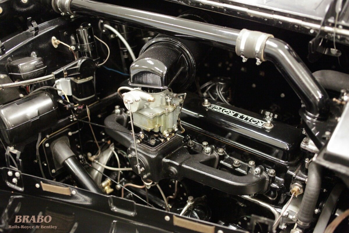 Rolls-Royce Silver Wraith James Young 4 door Saloon with division