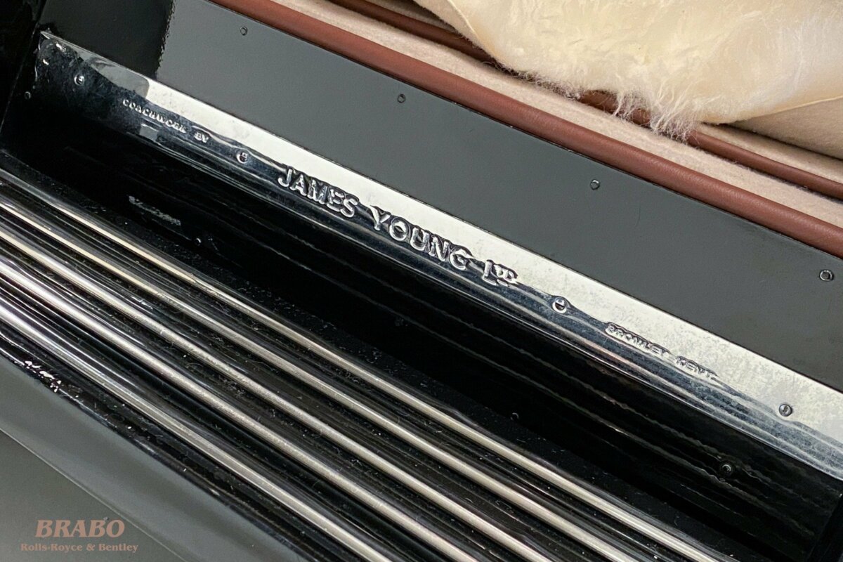 Rolls-Royce Silver Wraith James Young 4 door Saloon with division
