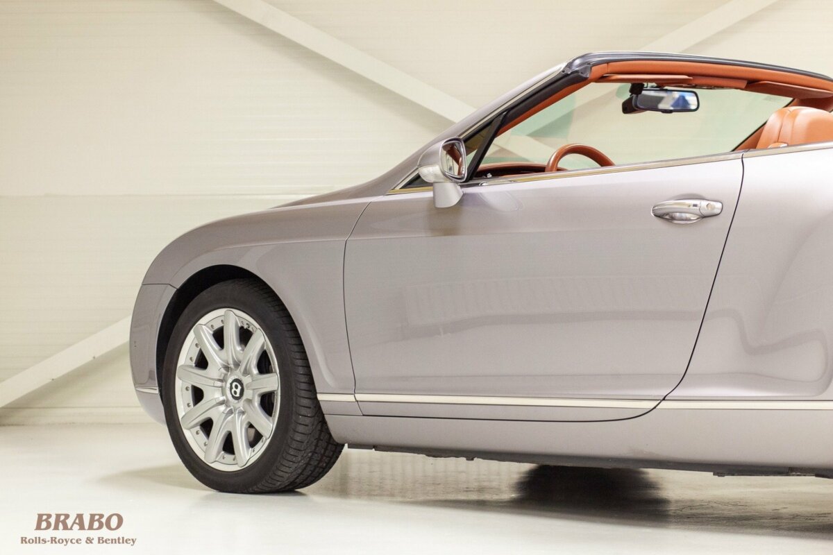Bentley Continental GTC 2007 Silver Tempest