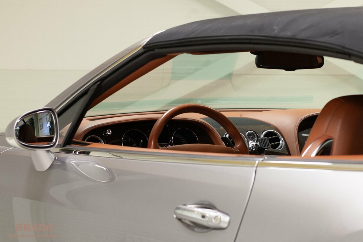 Bentley Continental GTC 2007 Silver Tempest