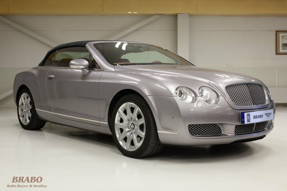Bentley Continental GTC 2007 Silver Tempest
