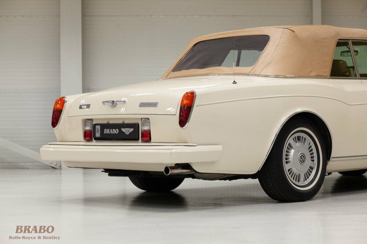 Bentley Continental MPW Drophead Coupé 1988 Magnolia