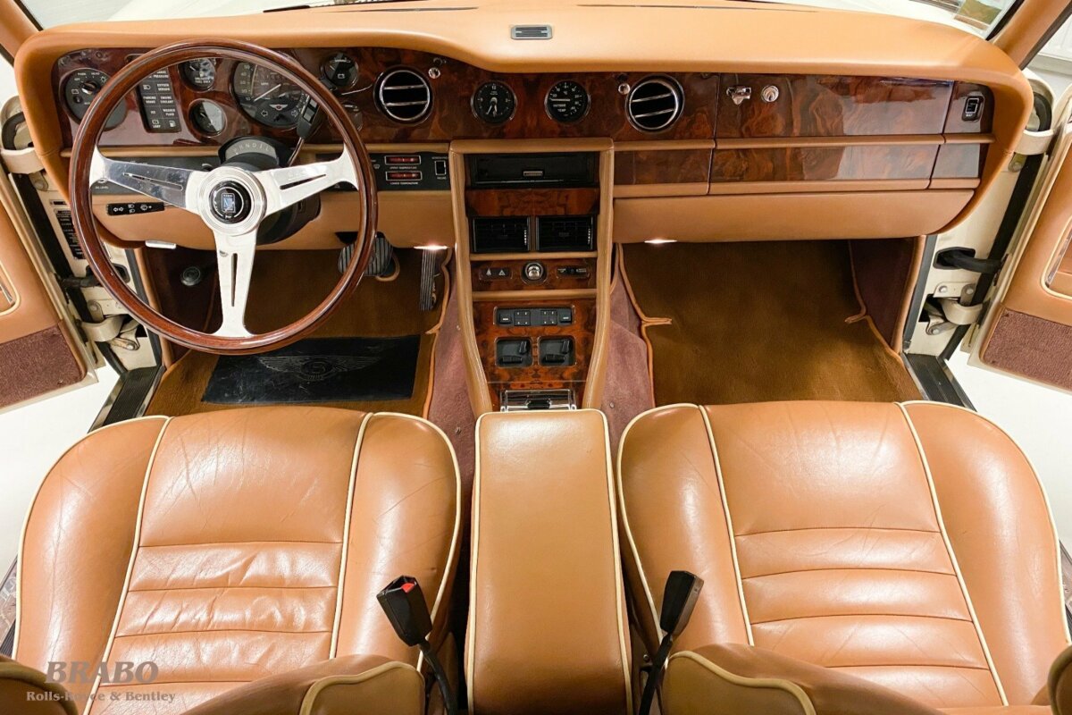 Bentley Continental MPW Drophead Coupé 1988 Magnolia