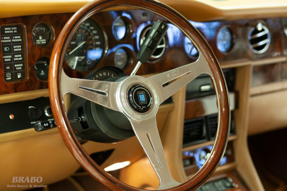 Bentley Continental MPW Drophead Coupé 1988 Magnolia