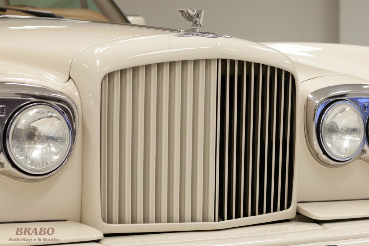 Bentley Continental MPW Drophead Coupé 1988 Magnolia