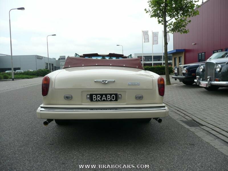 Rolls-Royce Corniche