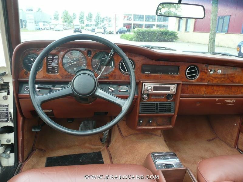 Rolls-Royce Corniche