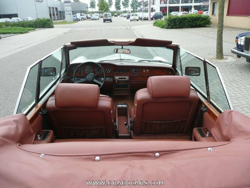Rolls-Royce Corniche