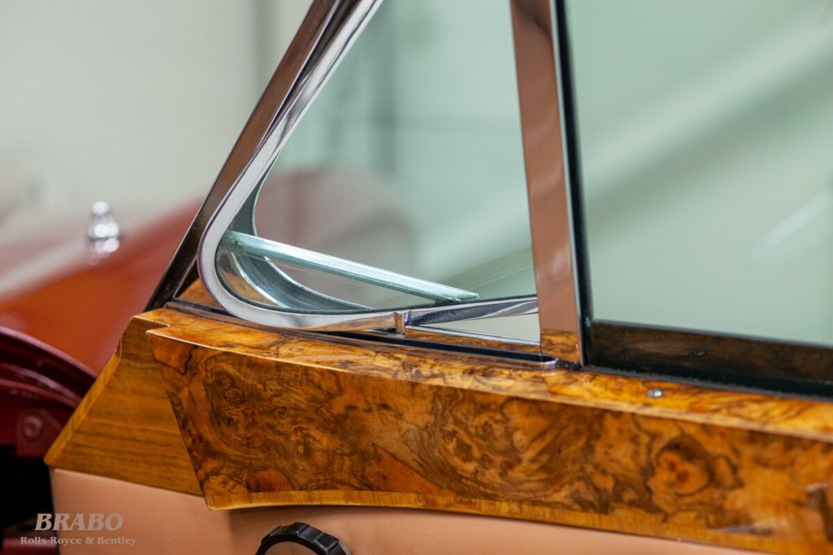 Rolls-Royce Silver Shadow MPW 2-door saloon