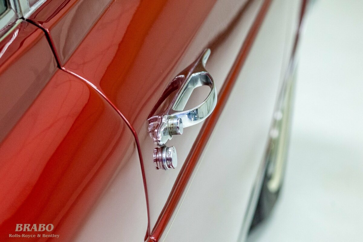 Rolls-Royce Silver Shadow MPW 2-door saloon