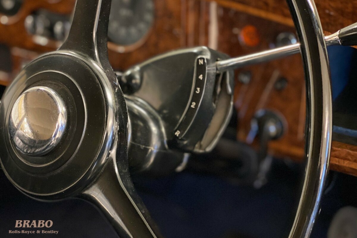 Rolls-Royce Silver Cloud II James Young RHD