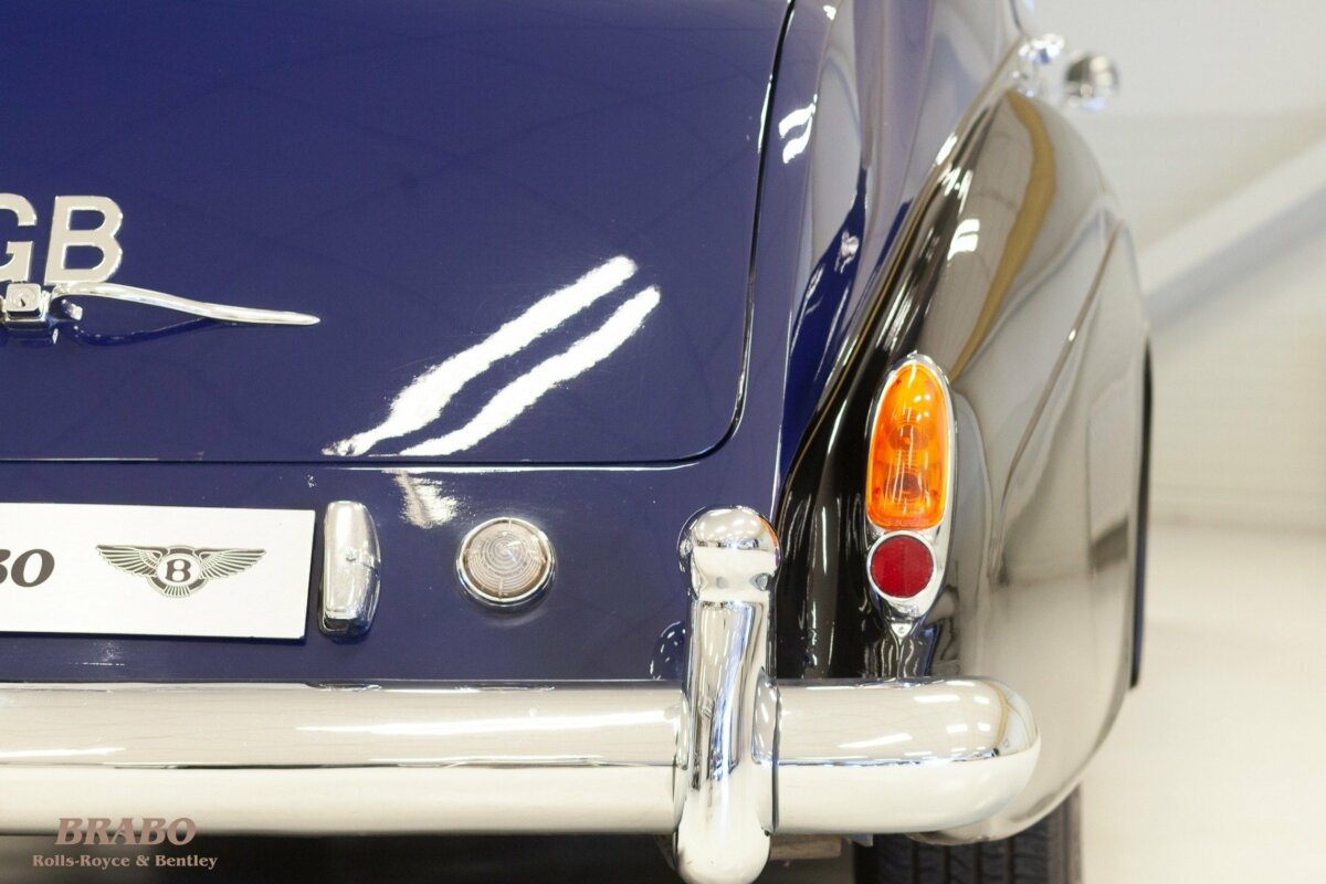 Rolls-Royce Silver Cloud II James Young RHD