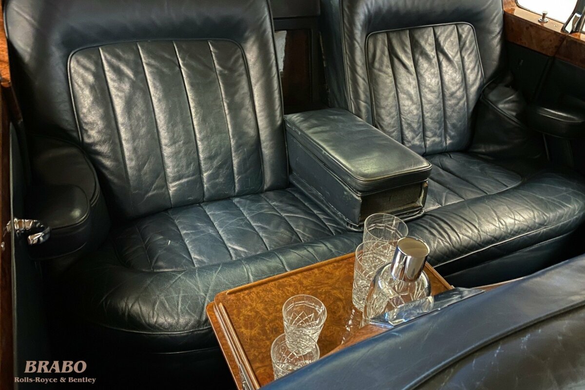Rolls-Royce Silver Cloud II James Young RHD