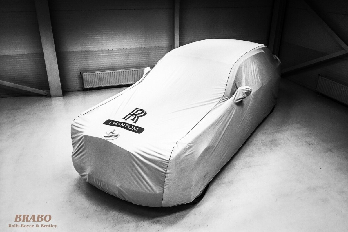 Rolls-Royce Phantom 2003 Contrast Silver