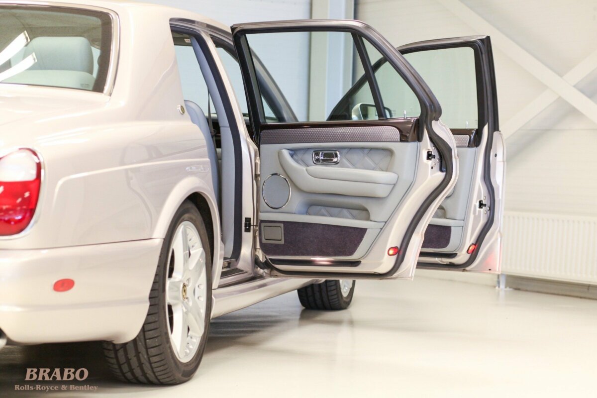 Bentley Arnage T 2003 twin turbo